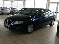 Blau Gebraucht 2006 VW Passat Trendline Limousine | 7.990 €