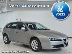 Grau metallic Gebraucht 2009 Alfa Romeo 159 Kombi | 13.970 €