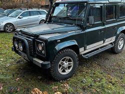 Grün Gebraucht 2003 Land Rover Defender SUV | 25.000 €