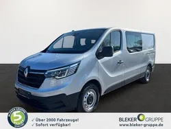 Highlandgrau Gebraucht 2023 Renault Trafic Komfort Van | 41.780 € (Fairer Preis)