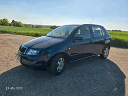 Blau Gebraucht 2004 Skoda Fabia Kleinwagen | 2.300 € (Fairer Preis)