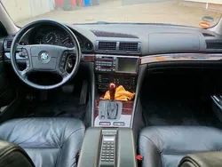 Blau Gebraucht 1995 BMW 740 Limousine | 16.990 €