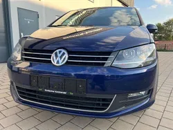 Blau Gebraucht 2017 VW Sharan Sound Van / Kleinbus | 12.800 € (Superpreis)