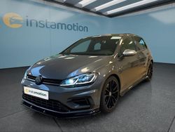 Grau Gebraucht 2020 VW Golf VII R Kleinwagen | 36.099 €