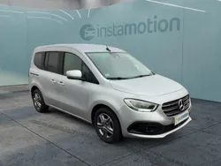 Silber Gebraucht 2024 Mercedes T160 Style Van / Kleinbus | 24.740 € (Teuer)