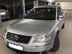 Silber Gebraucht 2003 VW Passat Highline Limousine | 2.300 € (Superpreis)