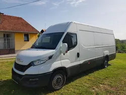Weiß Gebraucht 2021 Iveco Daily Limousine | 17.499 € (Superpreis)
