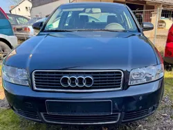 Schwarz Gebraucht 2003 Audi A4 Limousine | 2.200 € (Guter Preis)