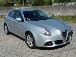 Silber Gebraucht 2012 Alfa Romeo Giulietta Turismo Limousine | 4.990 € (Fairer Preis)