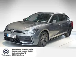 Grau Gebraucht 2025 VW Passat R-line Limousine | 44.990 € (Guter Preis)