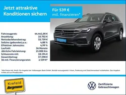 Grau / siliziumgrau Gebraucht 2022 VW Touareg Atmosphere SUV | 44.441 € (Fairer Preis)