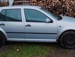 Grau Gebraucht 2002 VW Golf IV Kombi | 400 € (Superpreis)