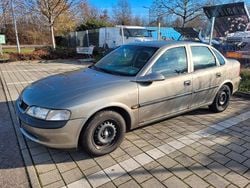 Gebraucht 1998 Opel Vectra Limousine | 990 € (Fairer Preis)