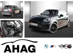 Midnight black metallic Gebraucht 2022 Mini Cooper SE Kleinwagen | 19.690 € (Etwas zu teuer)