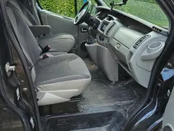 Schwarz Gebraucht 2010 Opel Vivaro Van | 6.999 €