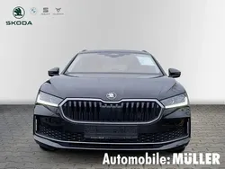Schwarz Neu 2024 Skoda Superb Selection Kombi | 41.870 € (Guter Preis)