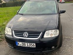 Schwarz Gebraucht 2007 VW Touran Trendline Van / Kleinbus | 2.600 € (Guter Preis)