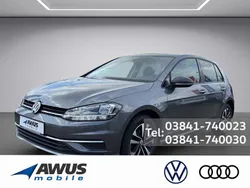 Indiumgrau Gebraucht 2019 VW Golf VII IQ Drive Limousine | 15.990 € (Guter Preis)