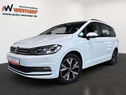 Weiß Gebraucht 2024 VW Touran Comfortline Van / Kleinbus | 31.990 € (Fairer Preis)