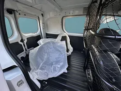 Gebraucht 2020 Renault Kangoo Van / Kleinbus | 12.449 € (Teuer)