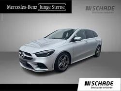Silber Gebraucht 2022 Mercedes B200 AMG line Van / Kleinbus | 27.850 € (Fairer Preis)