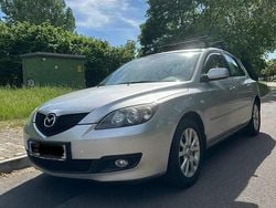 Grau Gebraucht 2006 Mazda 3 Kleinwagen | 500 € (Guter Preis)