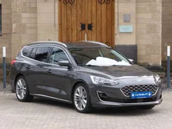 Grau Gebraucht 2019 Ford Focus Vignale Kombi | 16.700 € (Guter Preis)