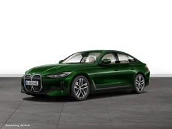 Sanremo green metallic Gebraucht 2024 BMW i4 Shadowline Limousine | 43.774 € (Guter Preis)