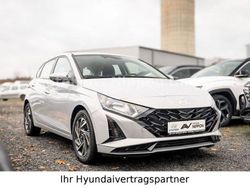 Silber Gebraucht 2024 Hyundai i20 Comfort Limousine | 22.985 € (Teuer)