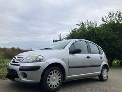 Silber Gebraucht 2009 Citroën C3 Kleinwagen | 2.999 € (Etwas zu teuer)