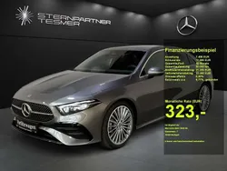 Grau Gebraucht 2023 Mercedes A180 AMG Limousine | 29.900 € (Fairer Preis)