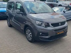 Grau Gebraucht 2019 Peugeot Rifter Active Van / Kleinbus | 19.700 € (Guter Preis)