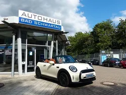 Pepper white Gebraucht 2022 Mini One Cabriolet Classic Cabrio | 23.750 € (Fairer Preis)