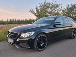Schwarz Gebraucht 2015 Mercedes C200 Kombi | 12.500 €