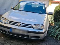 Silber Gebraucht 2001 VW Golf IV Kleinwagen | 1.234 € (Fairer Preis)