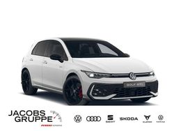 Weiß Neu 2025 VW Golf VIII GTI Limousine | 47.960 € (Etwas zu teuer)