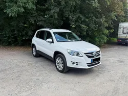 Weiß Gebraucht 2011 VW Tiguan Team SUV | 7.250 € (Guter Preis)