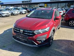 Red fusion Gebraucht 2022 Dacia Sandero Comfort Kleinwagen | 20.900 € (Teuer)
