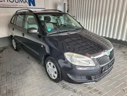 Schwarz Gebraucht 2010 Skoda Fabia Cool Edition Kombi | 2.950 € (Fairer Preis)