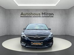 Dunkelblau Gebraucht 2019 Opel Zafira Tourer Innovation Van / Kleinbus | 12.999 € (Guter Preis)