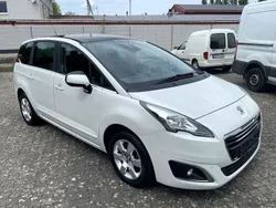 Perlmutt weiß metallic Gebraucht 2016 Peugeot 5008 Active Van / Kleinbus | 4.980 € (Superpreis)