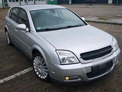 Silber Gebraucht 2003 Opel Signum Kleinwagen | 2.599 €