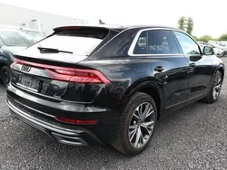 Orca schwarz metallic orca schwarz metallic Gebraucht 2021 Audi Q8 S-Line SUV | 69.569 € (Etwas zu teuer)