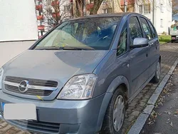 Silber Gebraucht 2003 Opel Meriva Cosmo Van / Kleinbus | 1.800 € (Fairer Preis)