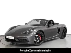 Grau Gebraucht 2019 Porsche 718 Boxster Cabrio | 74.900 € (Fairer Preis)