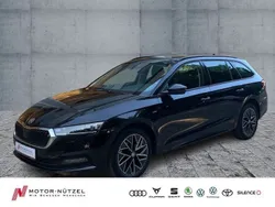 Schwarzmagic perleffekt Gebraucht 2021 Skoda Octavia Ambition Kombi | 19.930 € (Guter Preis)