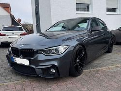 Grau Gebraucht 2013 BMW 320 Sport Line Limousine | 12.300 € (Fairer Preis)