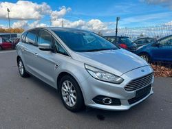 Silber Gebraucht 2017 Ford S-MAX Titanium Van / Kleinbus | 11.490 € (Guter Preis)
