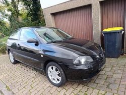 Schwarz Gebraucht 2004 Seat Ibiza Kleinwagen | 650 € (Fairer Preis)
