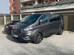 Grau Gebraucht 2021 Ford Tourneo Custom Van | 32.990 € (Teuer)
